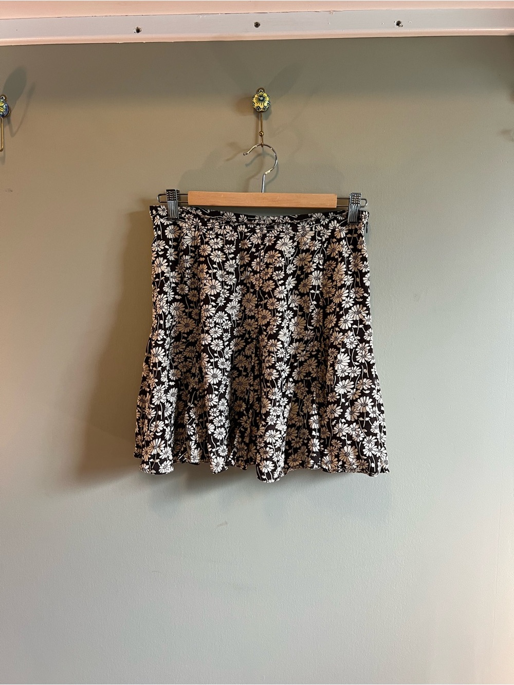 Polo by Ralph Lauren Black and‎ White Floral Skater Skirt